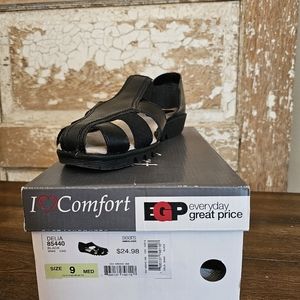 I Love Comfort Women's Leather Delia Black Fisherman Sandal